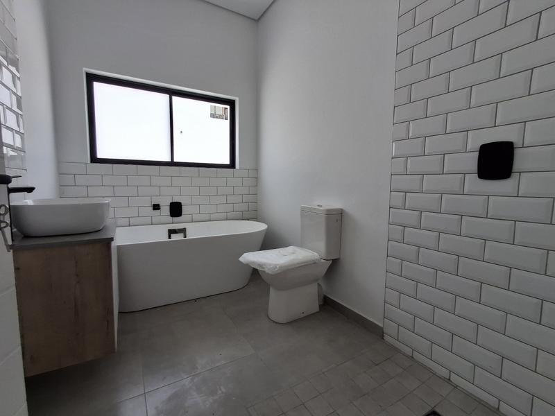 3 Bedroom Property for Sale in Shelley Point Western Cape